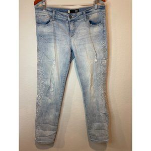 Kut From The Kloth Light Wash Catherine Boyfriend Jeans